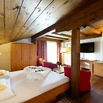 Haus Stefanie - Adults Only بيت ضيافة 3*