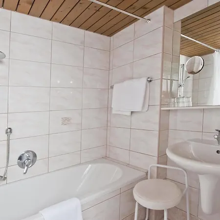 Гостевой дом Haus Stefanie - Adults Only Зеефельд в Тироле